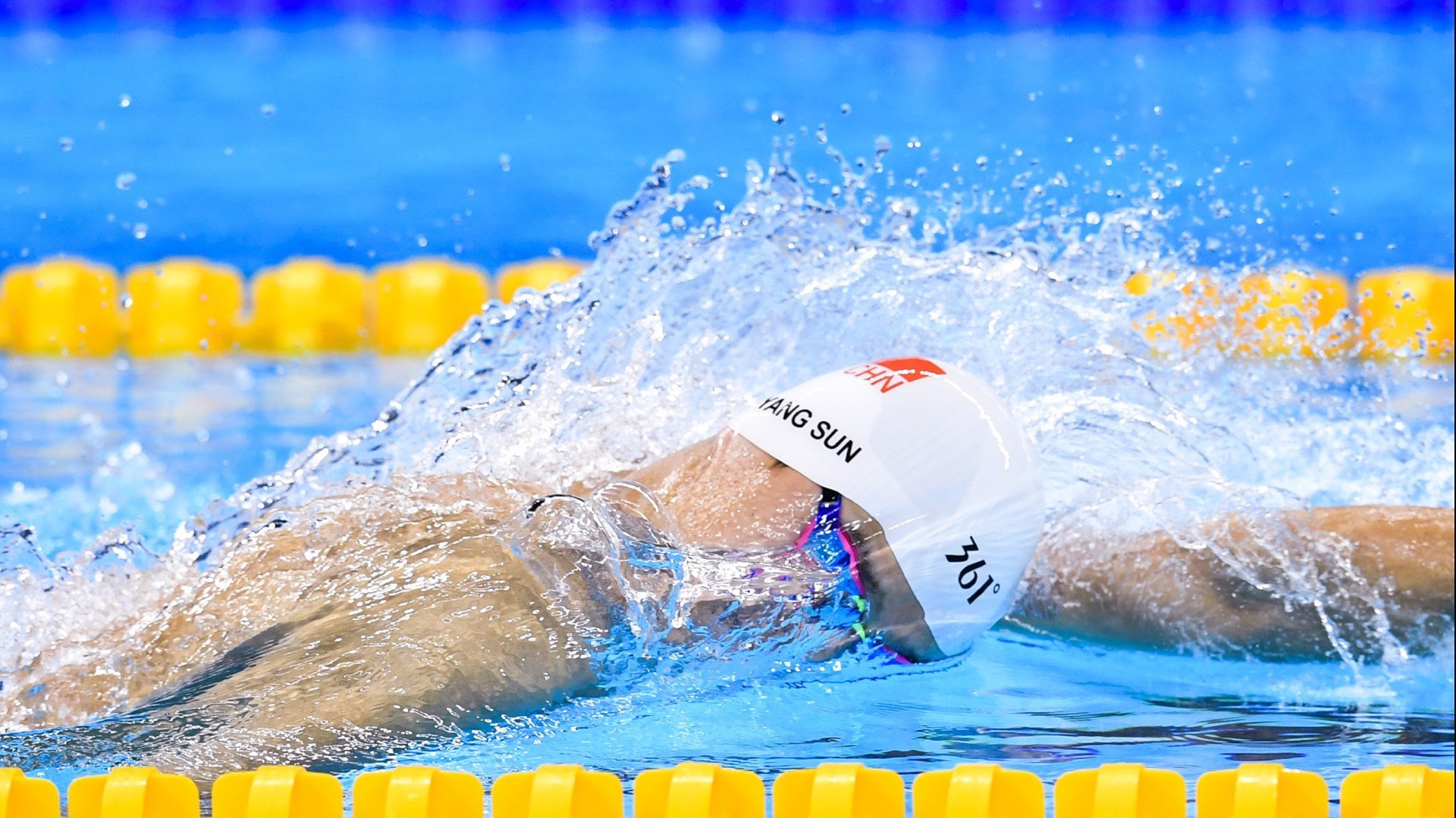 女篮精神让世界看到中国力量,女蓝精神作文