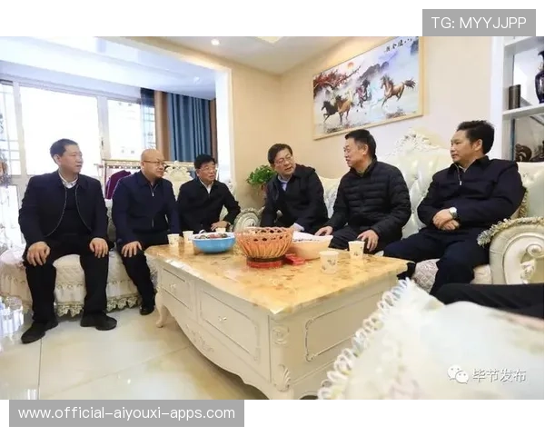 周建忠主动投案，接受组织审查，周建堒简历